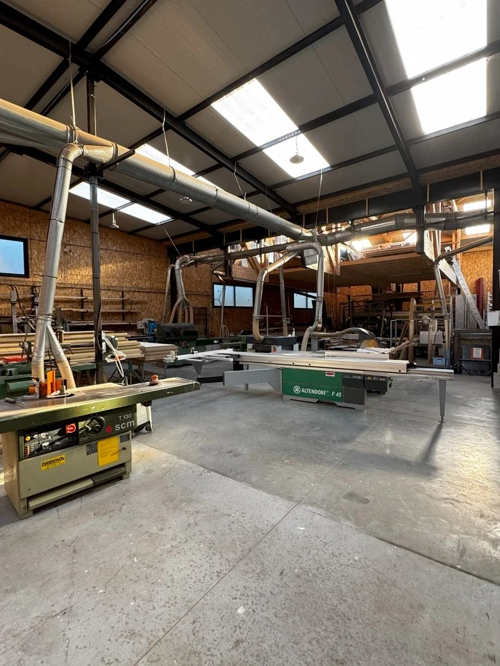 Intérieur de l'atelier Pierre Bidart